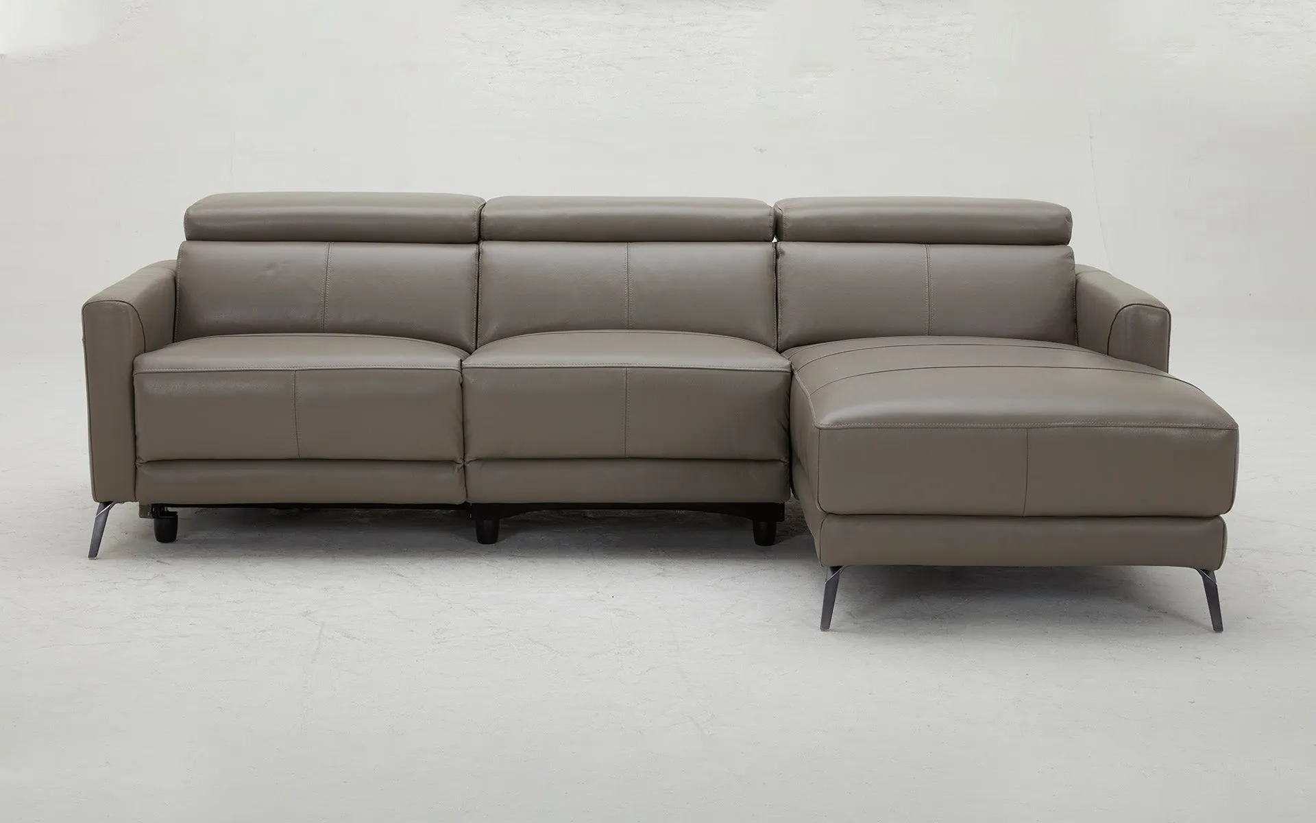 Belia Modern Leather Sectional With Recliner