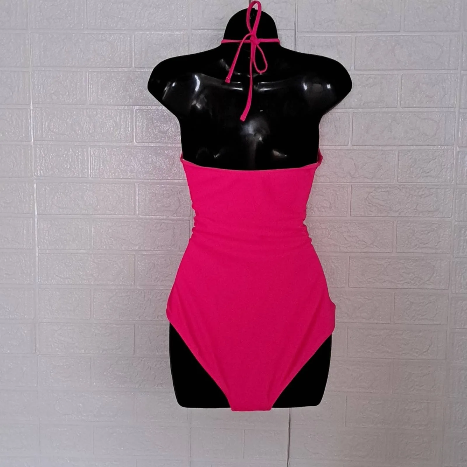 Blooming Jelly Cut Out Halter One Piece Swimsuit XL Hot Pink