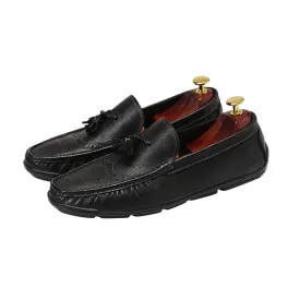 Carving Wingtip Casual Loafer for Men