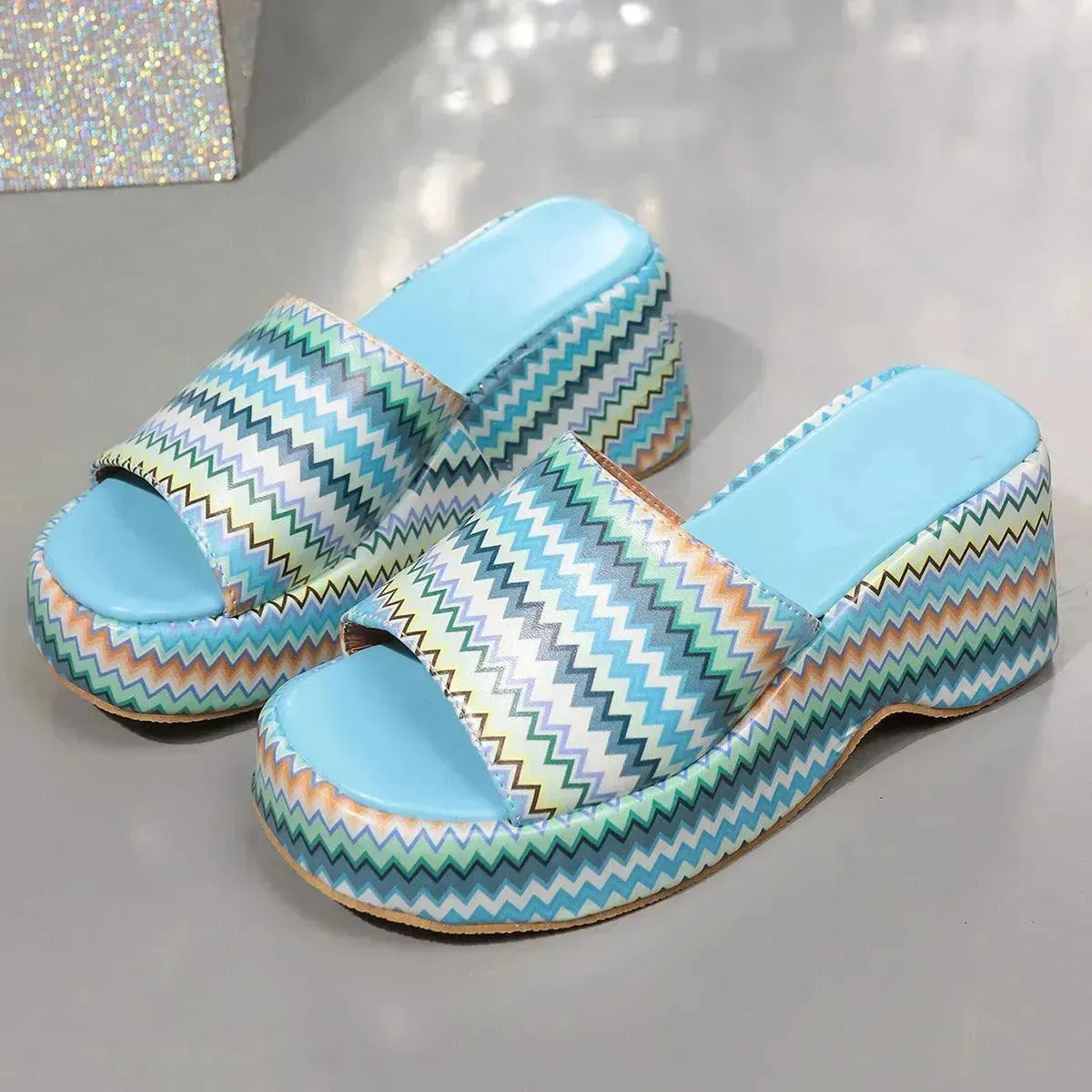 Casual Summer Fashionable Colorful Wave Print Thick Wedge Heel Women Slippers