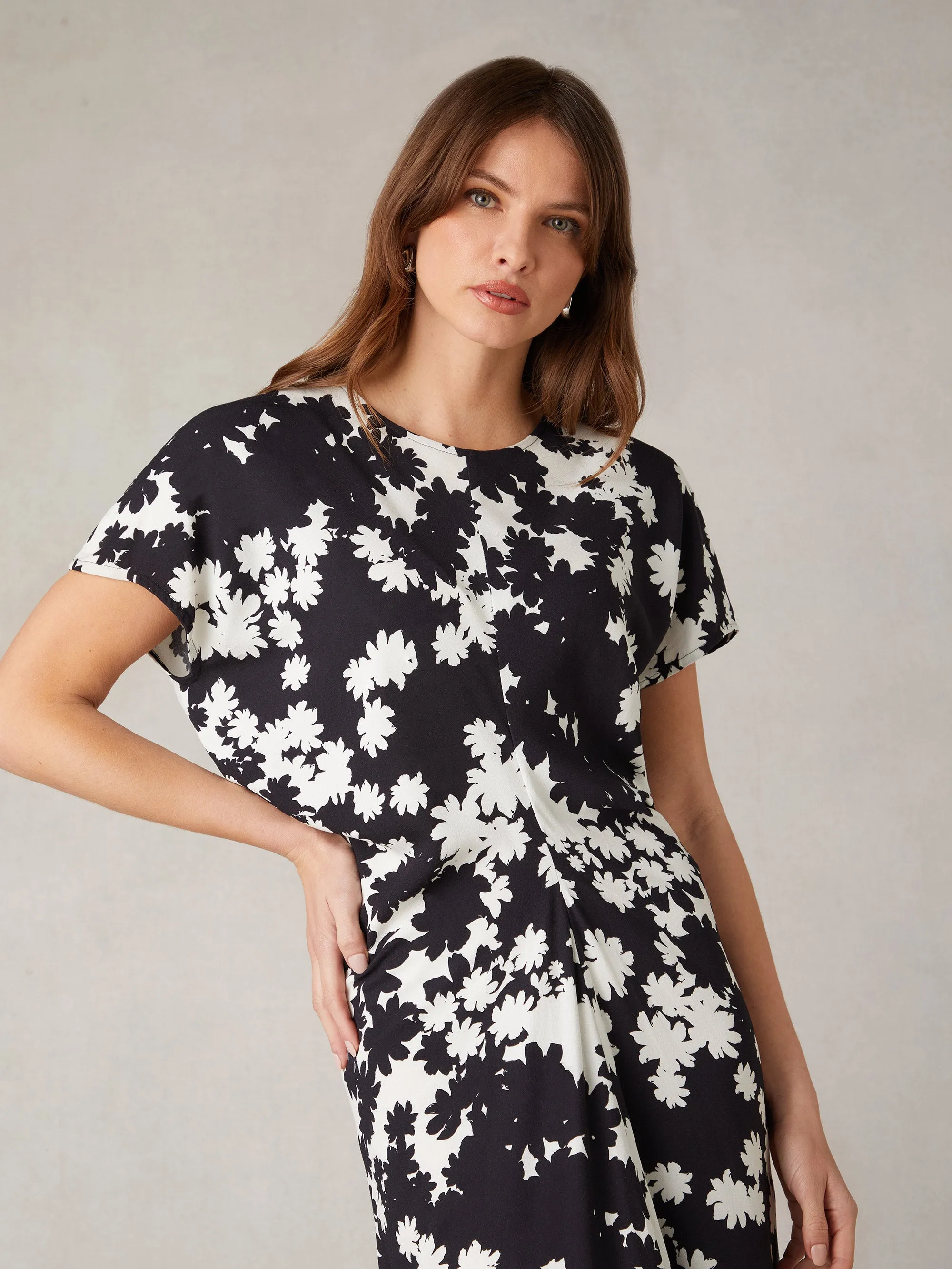 Harper Mono Floral Print Flutter Sleeve Midaxi Dress