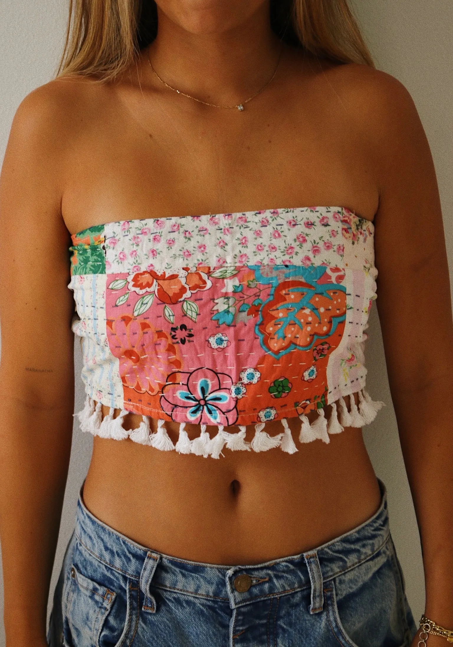 Isabelle Peace Work Convertible Crop