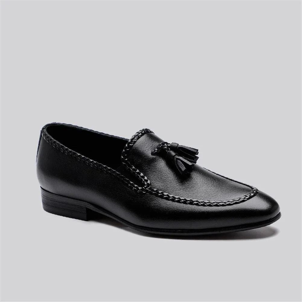 Men Tassel Decoration Loafer