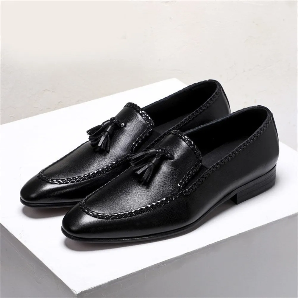 Men Tassel Decoration Loafer