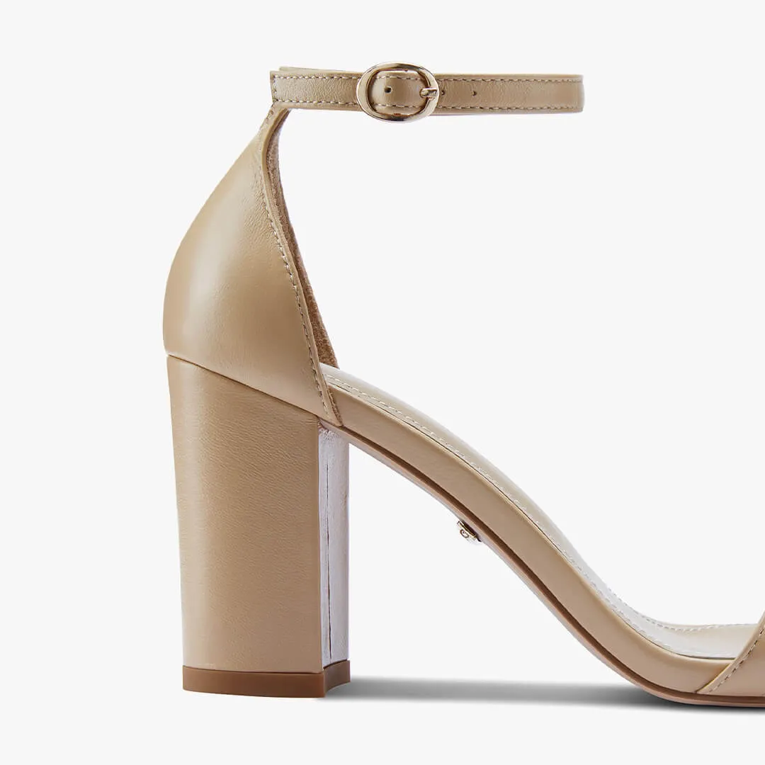 *MINNY - beige strappy sandal