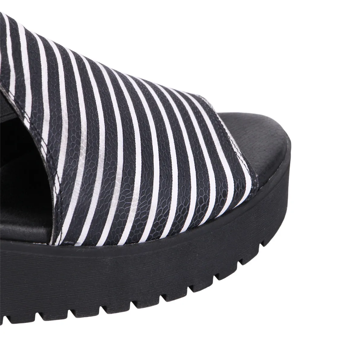 Ozie Platform Sandal