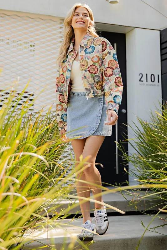 Retro Floral Printed Cropped Jacket