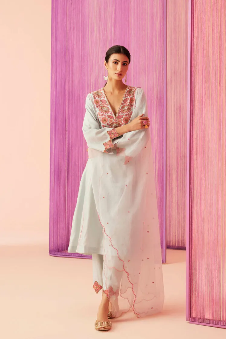 Summer Blooms V-Neck Kurta Set