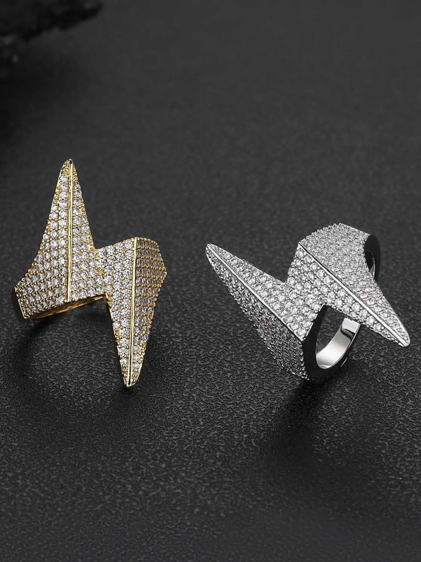 Thesupermade Lightning-shaped Zirconia Ring